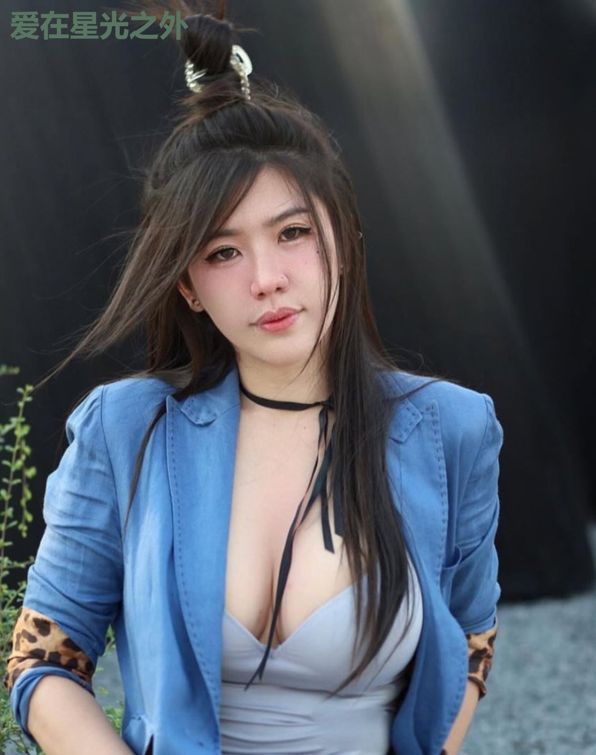 爱在星光之外